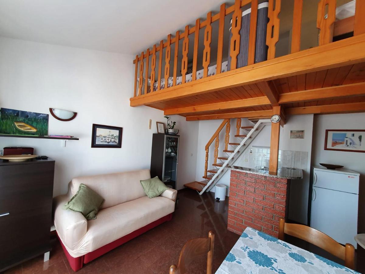 Apartment With Terace And Sea View Marica Кърк Екстериор снимка